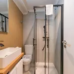 Konukevi Devesas