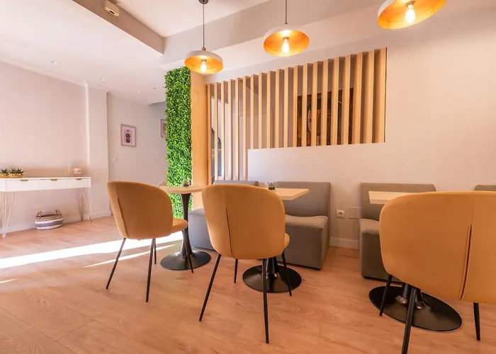 게스트하우스 Devesas